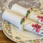 [로코코블랑]2개세트가격 영국 앤슬리 꽃포지냅킨링세트 앤틱냅킨홀더... 앤틱티잔 앤틱찻잔 앤틱커피잔 샐럿접시 디너접시 : 로코코블랑앤틱