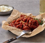 정식판매 킴스클럽 오프라이스 BBQ 양념치킨 맛 닭강정 순살치킨 500g : 총각네양품점