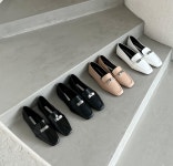 여성로퍼 에나멜 실버장식 단화 JA-J3177 : 예뻐졌다샵