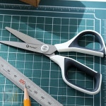 온통 yeah 3D커브가위 다용도 17cm 사무실가위 예쁜가위 : 온통 good