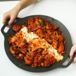 춘천 닭갈비 국내산 닭다리살 1kg 3종 양념, 허브, 간장 캠핑음식 캠핑요리 : 앤유NU