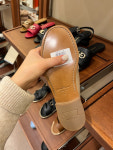 페라가모 여성 OFELIA 로퍼 PETALO 01E566 758075 : 베네티크