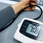 국내제조 메디텍 MD730 혈압 혈압계 가정용 자동전자 혈압측정기 : 아임케이