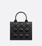 디올 NEW 북토트 스몰백 매크로까나쥬 블랙 M1325OWHP : 벨르하니