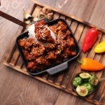 숯불치킨(350g) 캠핑음식 숯불닭갈비 혼술안주 소주안주 : 엠지낭만푸드