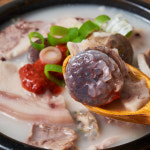 잡내없이 깔끔한 사골육수 돼지고기국밥 순대국밥 순댓국 경자국밥 : K장터