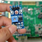 LM393 토양 수분 감지 센서 모듈, 로봇 스마트 카 절수 내구성 개발 보드, 고정밀, 5V, 1-5 개 : Raon.co