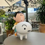 흰둥이 타는 짱구 맹구 피규어 36cm 인테리어 소품 : 에잇커넥트