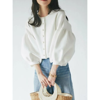 라부띠끄 봉봉  여성용 가디건 La boutique BonBon 앞뒤 투웨이 진주버튼 큰 퍼프 니트 가디건 예약주문 : CAFE BONBON