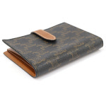 Celine(셀린느) 10B642DB7.04LU 트리옹프 캔버스 탄 램스킨 미디엄 스트랩 중지갑 : 은평중고명품