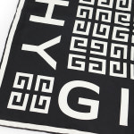 Givenchy(지방시) BG00A2G002-004 100% 실크 블랙 화이트 GIVENCHY 4G 스카프 : 은평중고명품