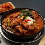 의정부 참별난감자탕 푸짐한 우거지 감자탕 4.5kg 외 2종 캠핑음식 밀키트 : 인생식탁