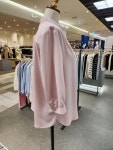[리스트] 셔링 타이넥 블라우스 (TWWBLO62540) : 롯데몰 군산점 리스트