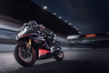 씨에프모토 CFMOTO 450SR - 2025 사전예약!!! 프로모션!!! 개소세인하!!! : 제이퍼포먼스