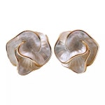 실버 동백꽃 귀걸이  프렌치 플라워 귀걸이 : 움프