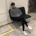 닥터슬럼프 4회 박형식 여정우 티셔츠 단가라 티 셔츠 베이직 라운드넥 패션 남성 코디 줄무늬 의상 스트라이프 깔끔한 가을 봄 : 트러스트이커머스