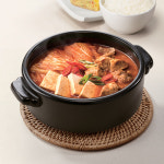 아워홈 칼칼한 돼지 김치찌개 300g 1개 : 아워홈 공식스토어