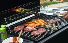 대형 캠핑 바베큐 훈제 그릴 석쇠 숯불 연탄구이 야외 팬션 화로대 : 구마고