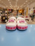 크록스 키즈 CROCBAND CRUISER PET SANDAL K 210028-1NG 샌들 : 롯데 광교점 에스마켓키즈