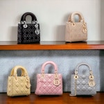 [국내백화점/풀패키지] 디올 레이디백 미니 새틴 블랙 스톤 스몰 가방 M0565OBDU : 진주마켓601호