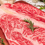 국내산 등심 1kg 소고기 육즙가득 마블링 일품 등심 스테이크 구이 1kg : 더맛있는밥상