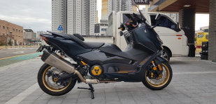 XRT TMAX 티맥스560 22년형 이상 신형 튜닝 전용 스텝플레이트 가드형 발판 : ridermart