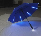 히트 LED 디어 발광 우산 팔골 칠색 발광 우산 무대 소품 우산 조명 우산 광고 우산 : 센더위드
