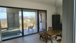 [속초 감성 숙소] 노천탕 자쿠지 중정 마당 독채, 스테이모로 공간 안내 : 스테이모로