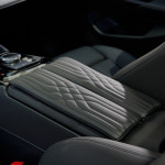 BMW I5 5시리즈 G60 문레스트 콘솔쿠션 팔걸이쿠션 : MOON REST