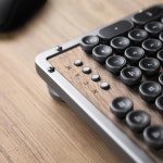 Azio Retro Classic Bluetooth5.0 키보드(Elwood) : 디센트 굿즈