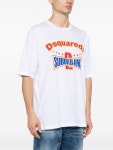 DESQUARED2 SUBURBANS 디스퀘어드2 로고 티셔츠 나혼자산다 안재현 냉삼 반팔티 착용 : 바니스토리