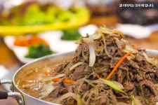 국물이 자작한 횡재먹거리 국내산 소불고기 밀키트 350g 1인분x4팩 영주한우 캠핑음식 : 횡재먹거리