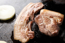 도감푸드 오겹살 듀록 흑돼지 통오겹살 구이용 1kg : 도감푸드