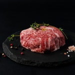 한우 1++등급 더 골드 한우 케이크 800g (등심+갈비살+업진안살+새우등심, 각 200g) : Meat Factory