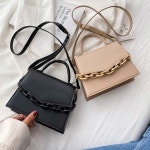 체인 크로스백 이쁜 소개팅 외출용가방 데일리 미니 : 라 도무스