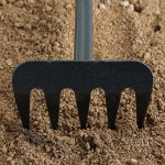 주말농장 텃밭가꾸기 원예공구 갈퀴 정원관리 농기구 원예용품 밭갈기 풀매기 PI1219834 : 오늘도 소소마루