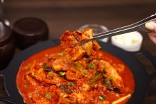 인천생갈비 돼지 두루치기 삼겹살 제육볶음 2-3인분 밀키트 간편식 캠핑요리 : 인천생갈비