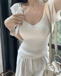 브이넥 골지 캡소매 반팔니트 3color : 와이블랑yblanc