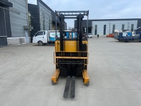 중고지게차 1톤 유니케리어스 2단 3000mm 전동지게차 : 성우홀딩스