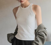 이앤디 여성 크롭탑 슬리브리스 민소매 나시 티셔츠 : 이앤디스토어