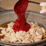 미아사거리 원조할매곱창 돼지곱창전골 2-3인분(2kg) 캠핑음식 밀키트 : 인생식탁