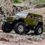 최신형!!AXI00002V3T4 AXIAL 1/24 SCX24 Jeep Wrangler JLU 4X4 Rock Crawler Brushed RTR, Green : 용산알씨