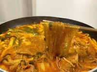 대관령 한우곱창전골 680g 2-3인분 신선한 야채 당일작업 지역맛집 : 우디아이랜드