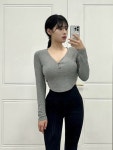 굴림 버튼 슬리브 티 : 데이글로우 DAYGLOW