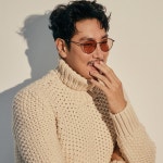 [다비치안경] 조진웅 착용 듀퐁 DP6662 은색 검정색 블루라이트차단 패션 선글라스 : 다비치안경신사역점