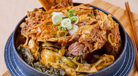 시골감자탕 캠핑밀키트 뼈다귀감자탕 뼈해장국감자탕 1kg(1-2인분) 4팩 : 해피바스킷