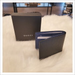 [여주프리미엄빌리지] GUCCI 24SS 610464 CAO2N 1040 구찌 GG 인터로킹 투톤 남성 반지갑 블랙블루 : 벨로네고지오