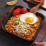 엄마표 치즈 김치볶음밥 밀키트 냉동 : 요리어때정스게장