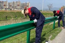 골판지 가드 레일 보드 제조업체 시골 도로 충돌 방지 울타리 고속도로 빔 강철 격리 울타리 타운십 이중 웨이브 가드 레일 : 대류통상