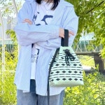 여행갈때가방 복주머니 니트 복조리 크로스백 자가드 가방 : 혜니쌀롱